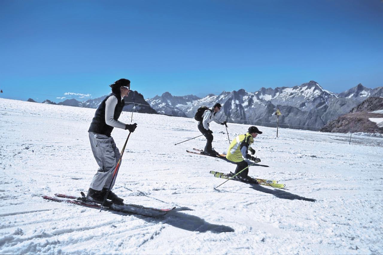 Hotel Les 2 Alpes L'Oree Des Pistes Les Deux Alpes Ngoại thất bức ảnh